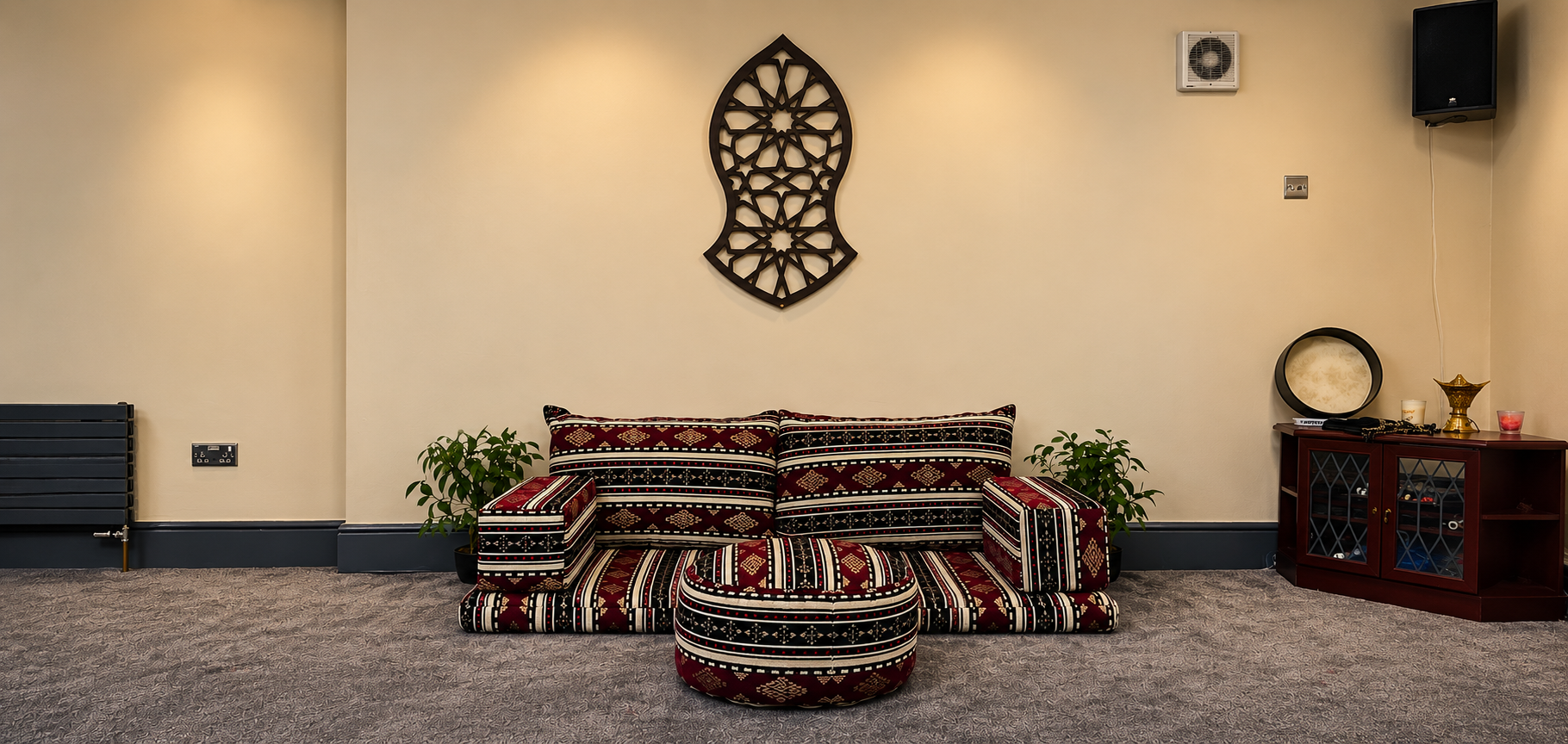 The majlis at Imdadiyyah, 39 Rushby Street